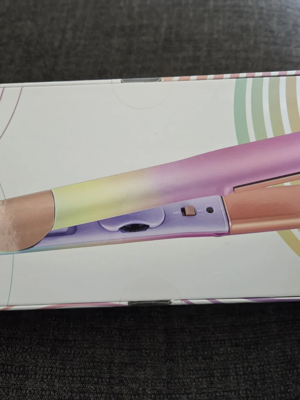 CHI Vibes Curved Edge Hairstyling Iron in Pastel Gradient NWT - Picture 2 of 3